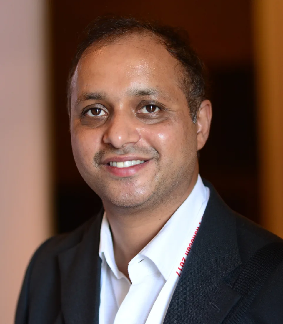 Portrait of Dr Shashidhar T B