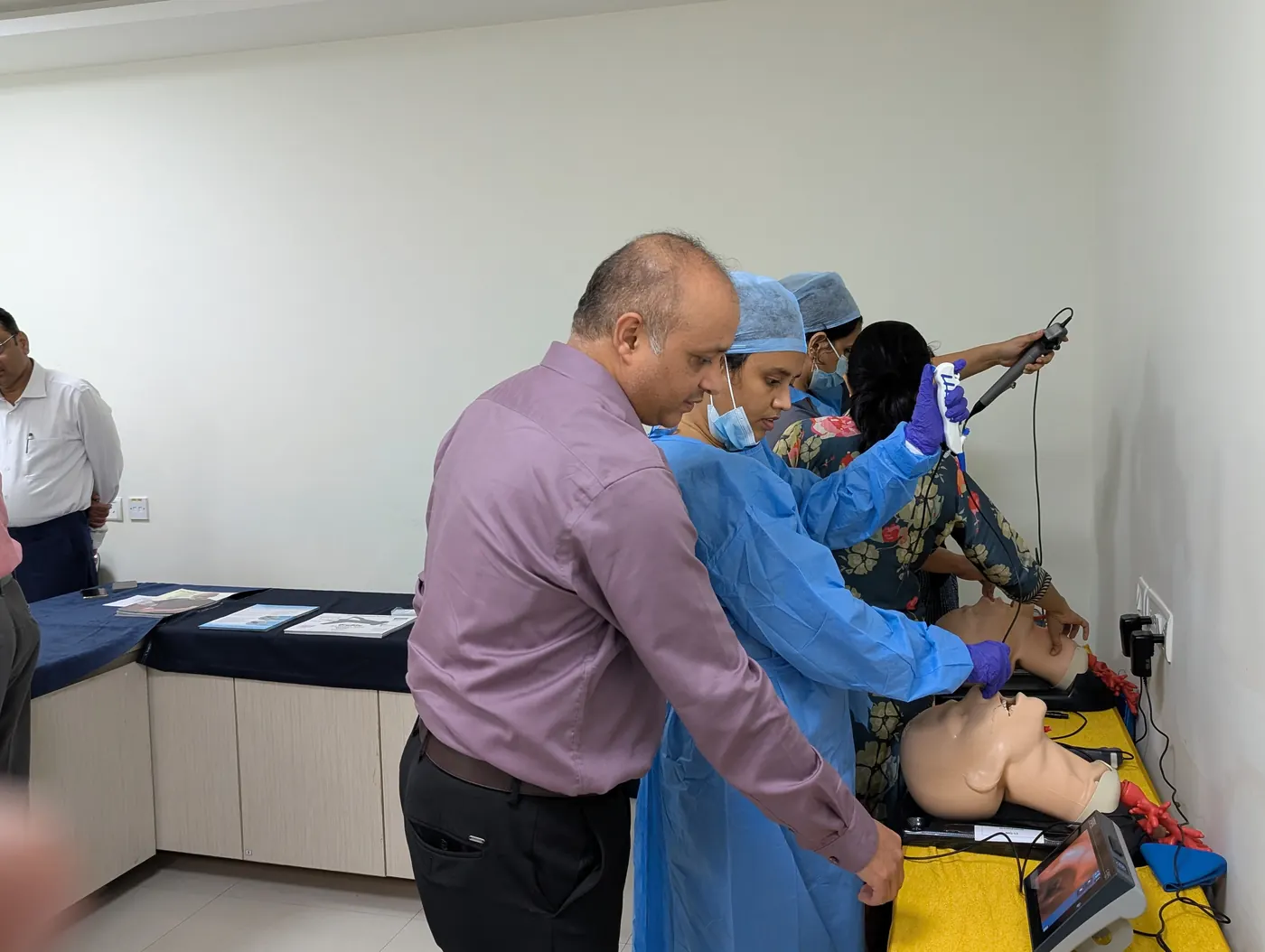 Hands-on airway simulator training